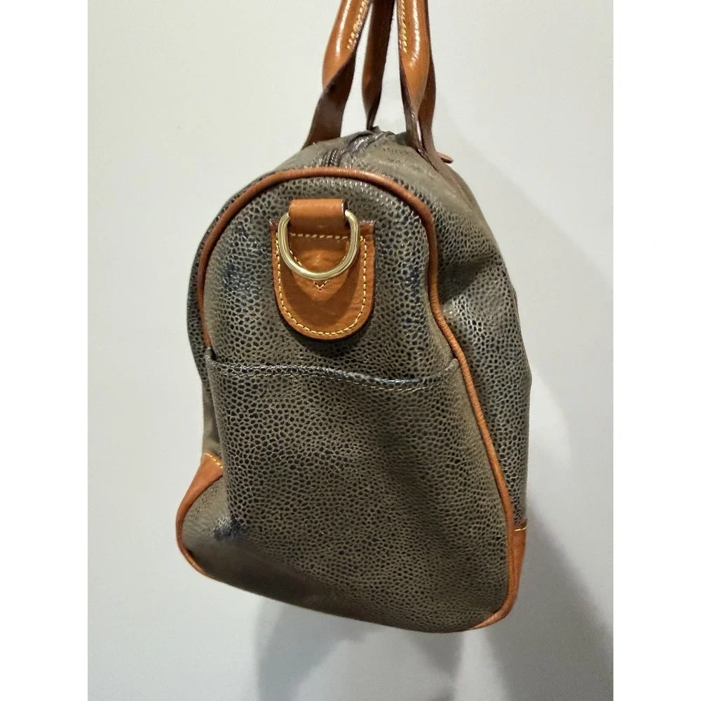 BRIC'S ITALY pebbled Resistant Life Cargo Duffle TRAVEL Bag‎ Cognac Trim 14x9x7